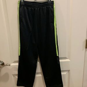Athletic pants